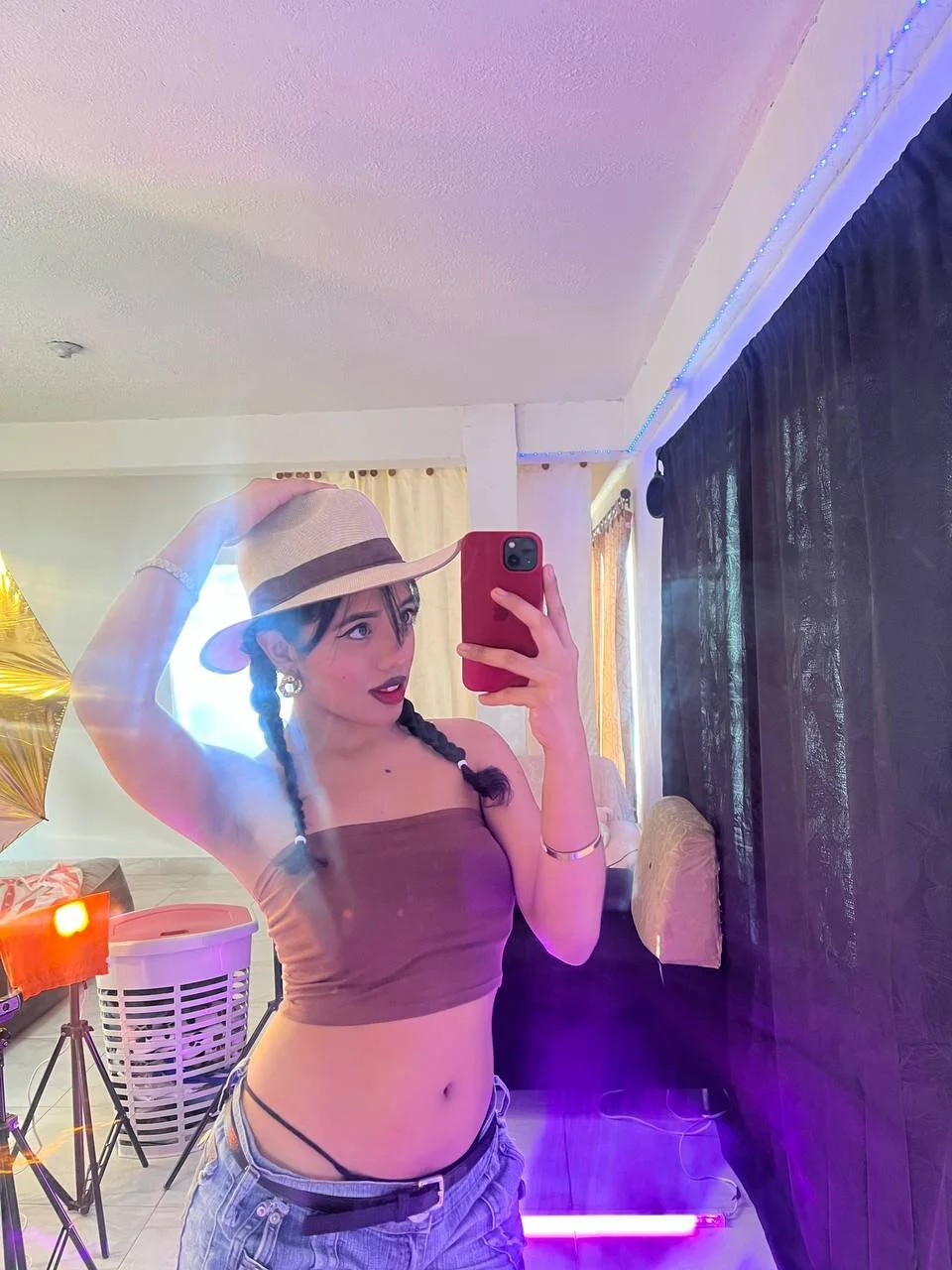 XXX Porn Photo of Nude Isis_Valen 3