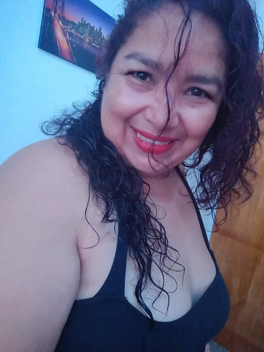 XXX Porn Photo of Nude ladytropical1 5