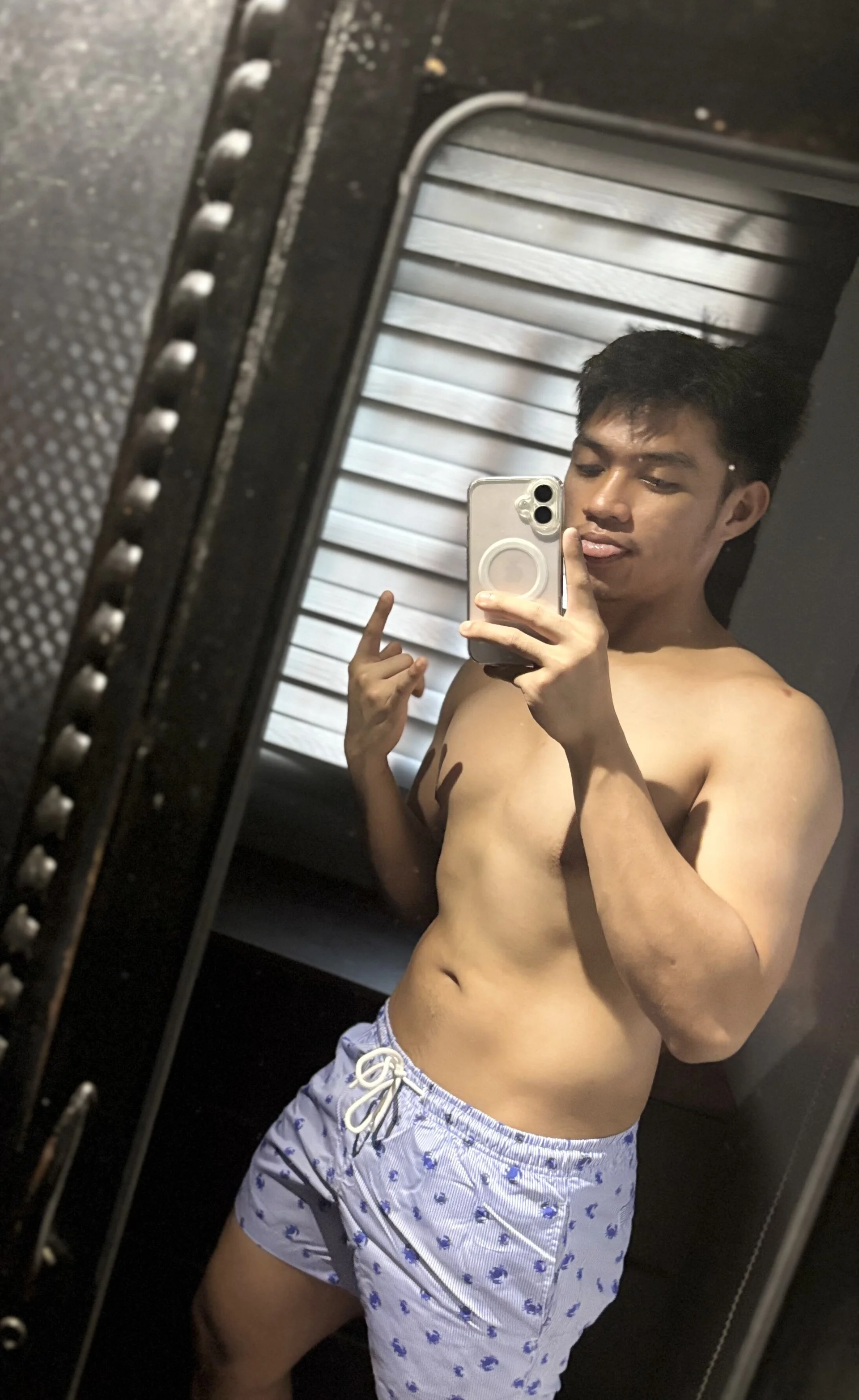 XXX Porn Photo of Nude THEO_AsianPinoy 1
