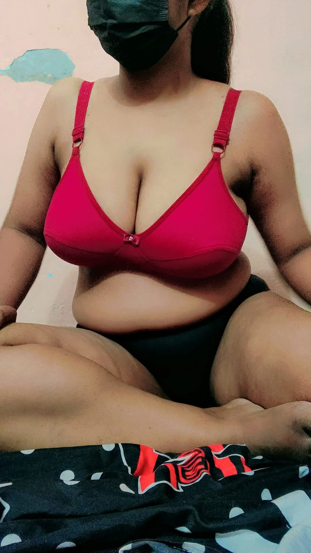XXX Porn Photo of Nude Lusty_Awsome 2