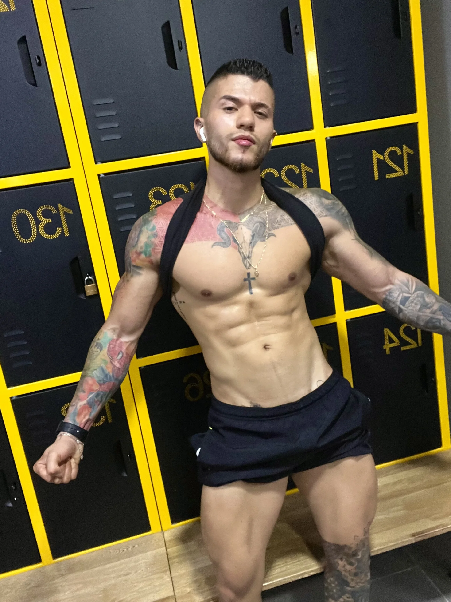 XXX Porn Photo of Nude Frank_Farrell 5