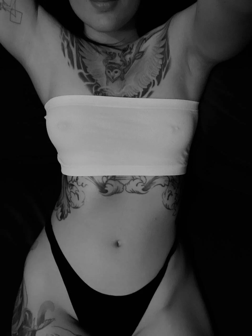 XXX Porn Photo of Nude MeekyRich 10