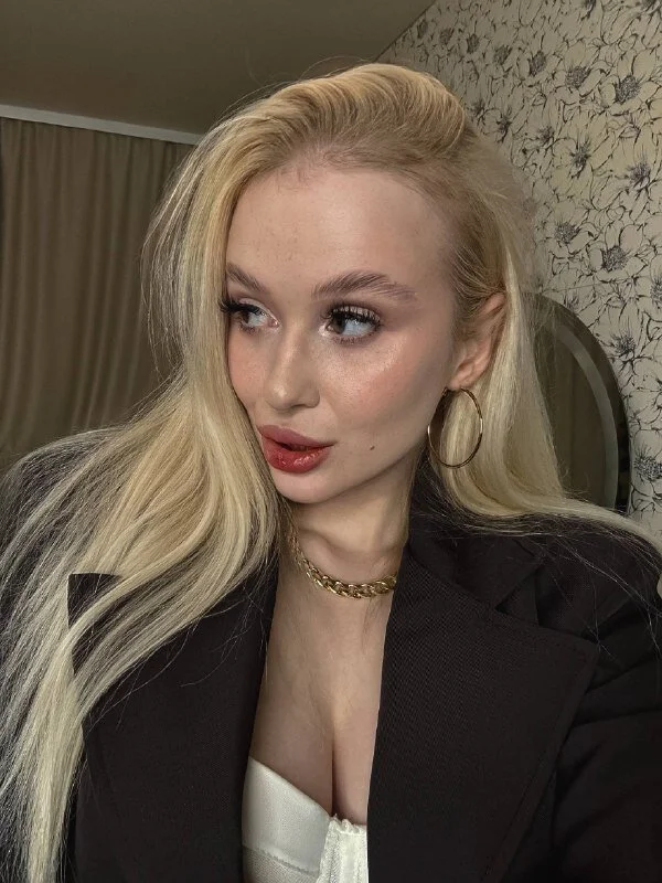 XXX Porn Photo of Nude essyle 18
