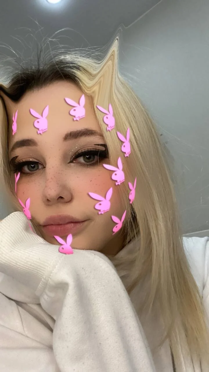 XXX Porn Photo of Nude B_Ratz 14