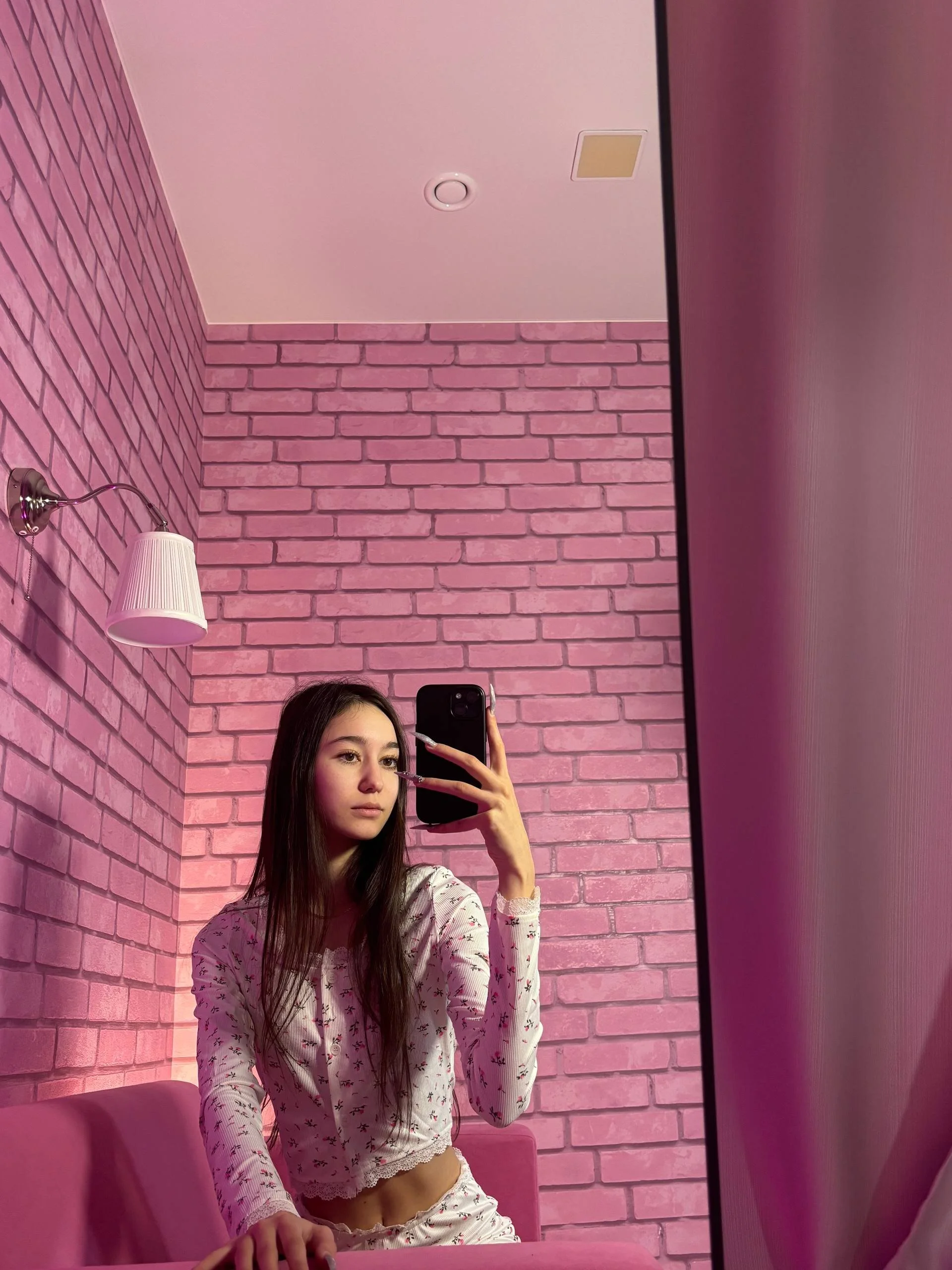 XXX Porn Photo of Nude Nicole_Brownie 20
