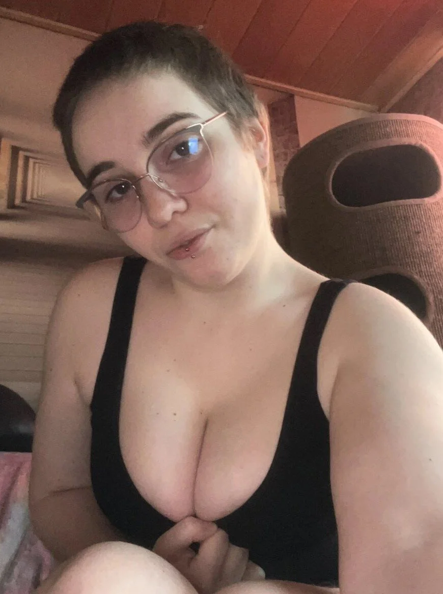 XXX Porn Photo of Nude GamerGirl_Eve 3