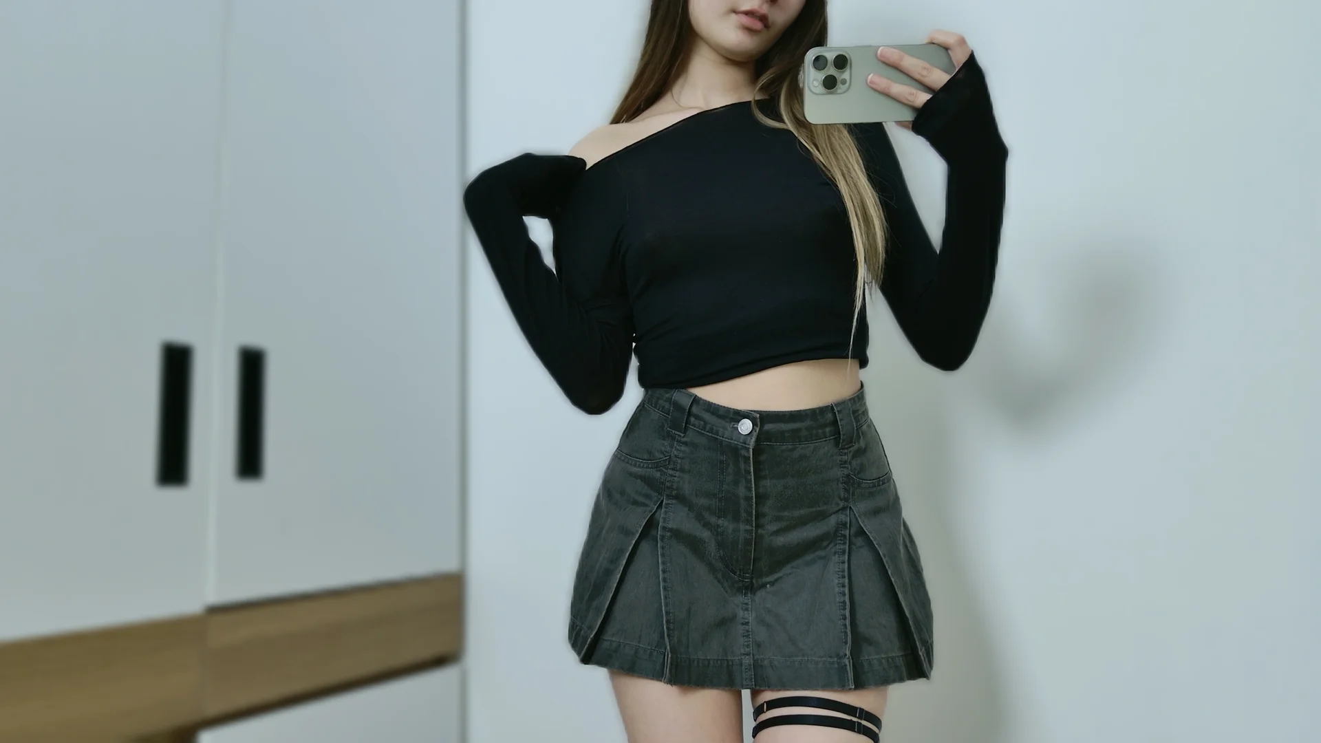 XXX Porn Photo of Nude tomi_luvs 1