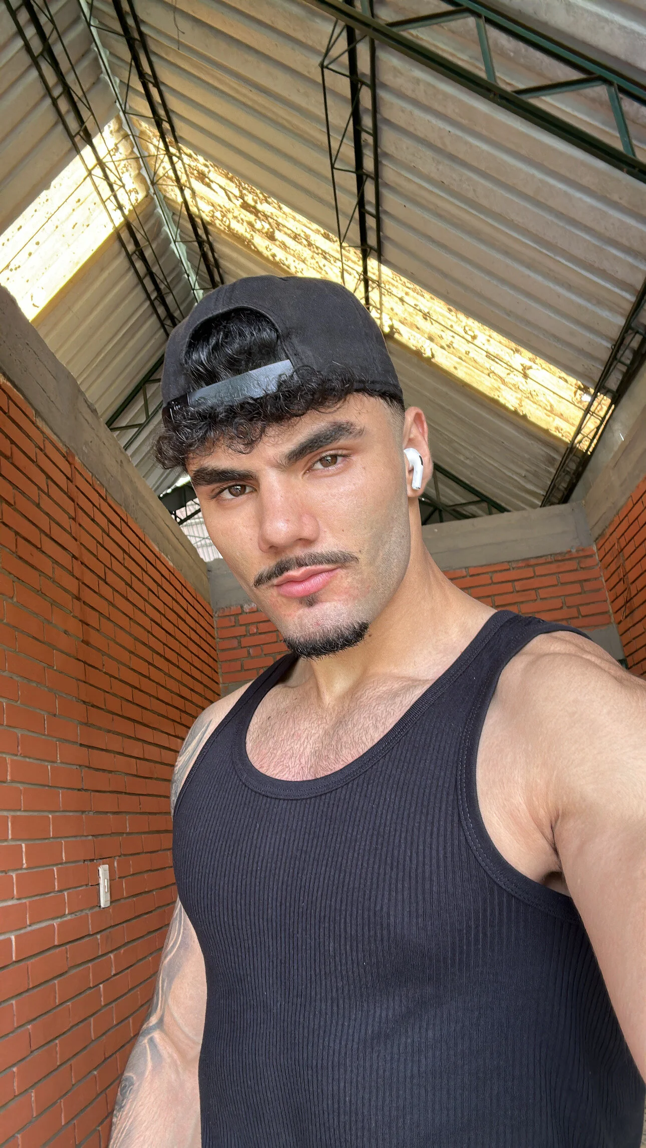 XXX Porn Photo of Nude Derek_w 9