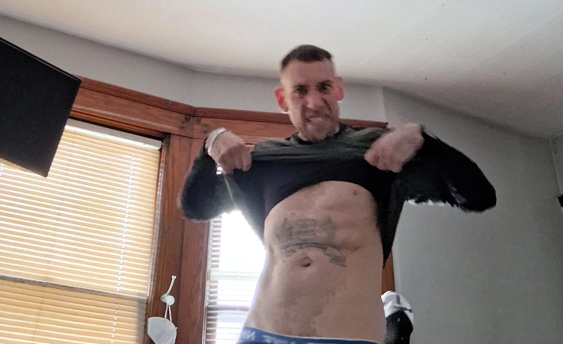 XXX Porn Photo of Nude Brandon23xxxgb 1