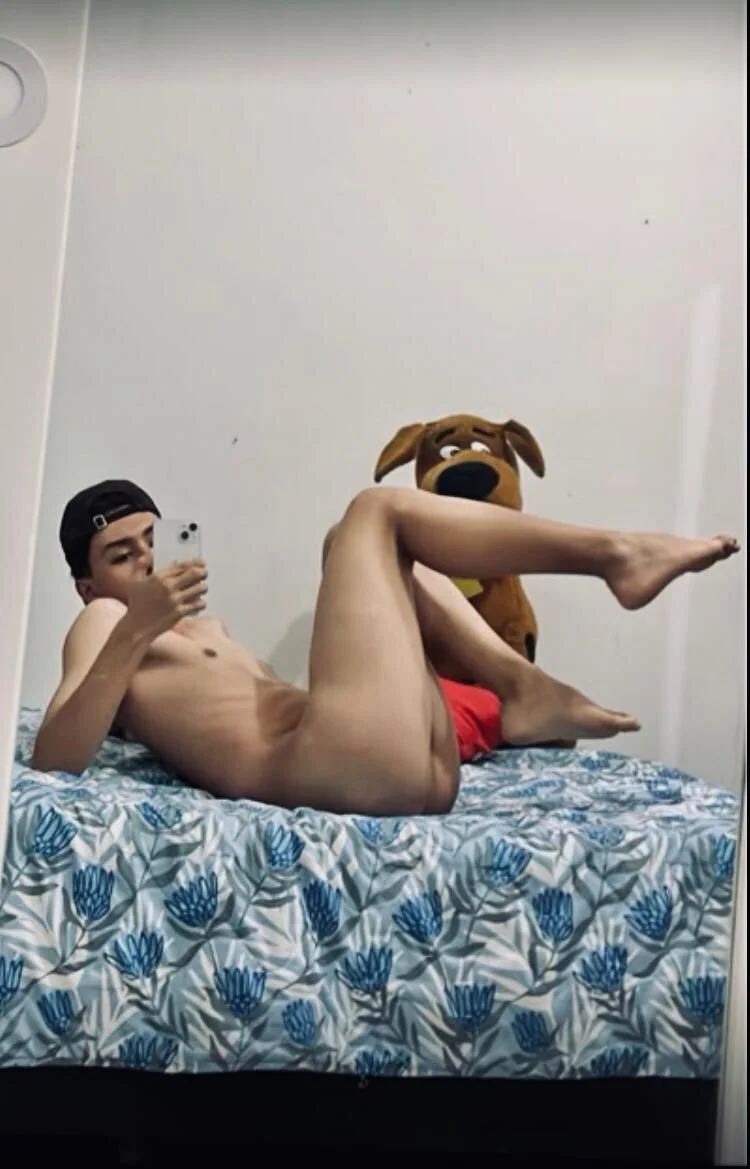 XXX Porn Photo of Nude Eman_Wave 12