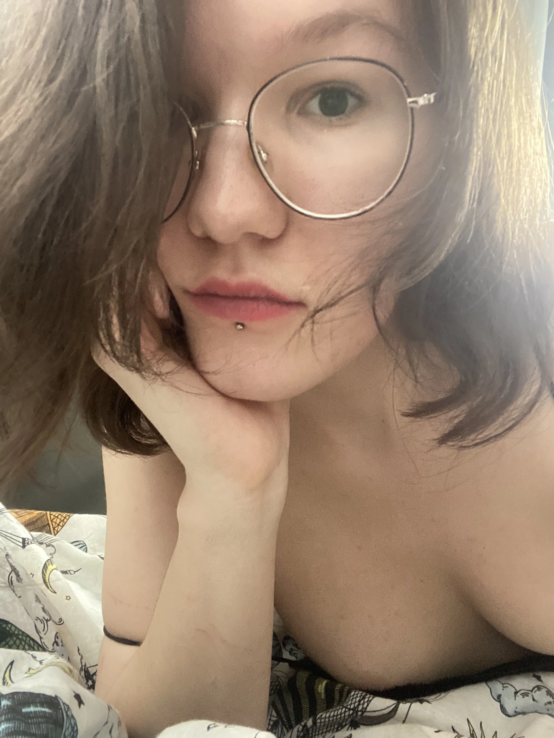 XXX Porn Photo of Nude hairyMira 6
