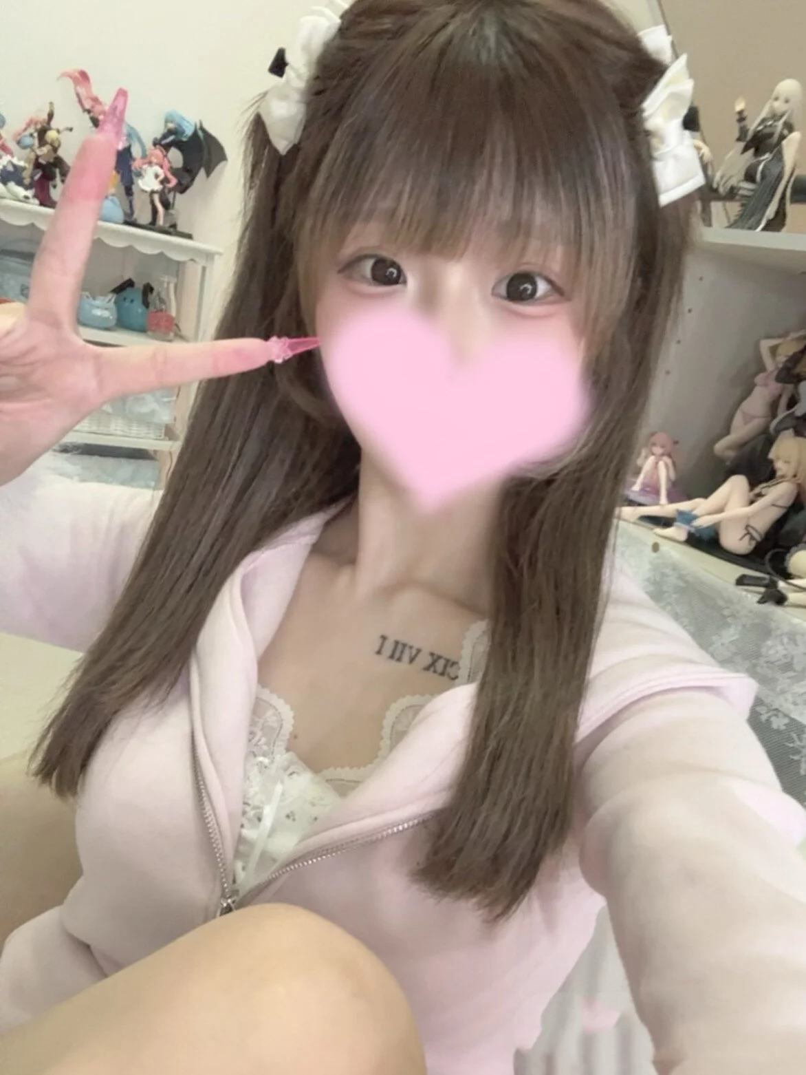 XXX Porn Photo of Nude hirunechandayo_ 3