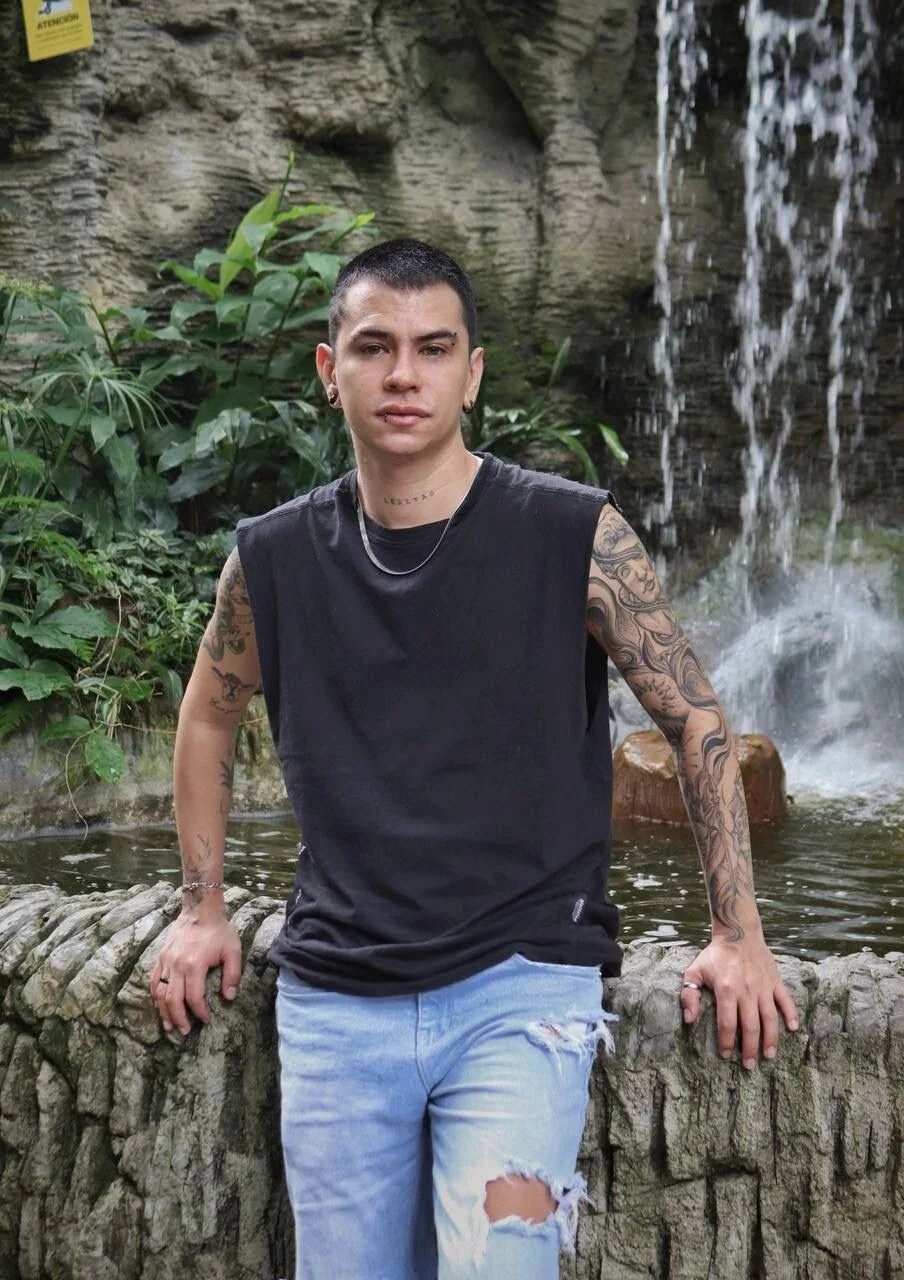 XXX Porn Photo of Nude chris_suarez 2