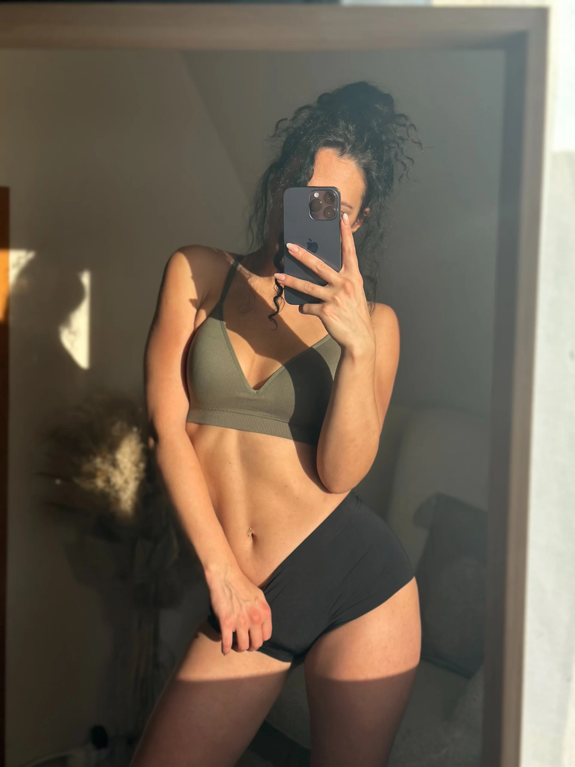 XXX Porn Photo of Nude vani_vibez 4