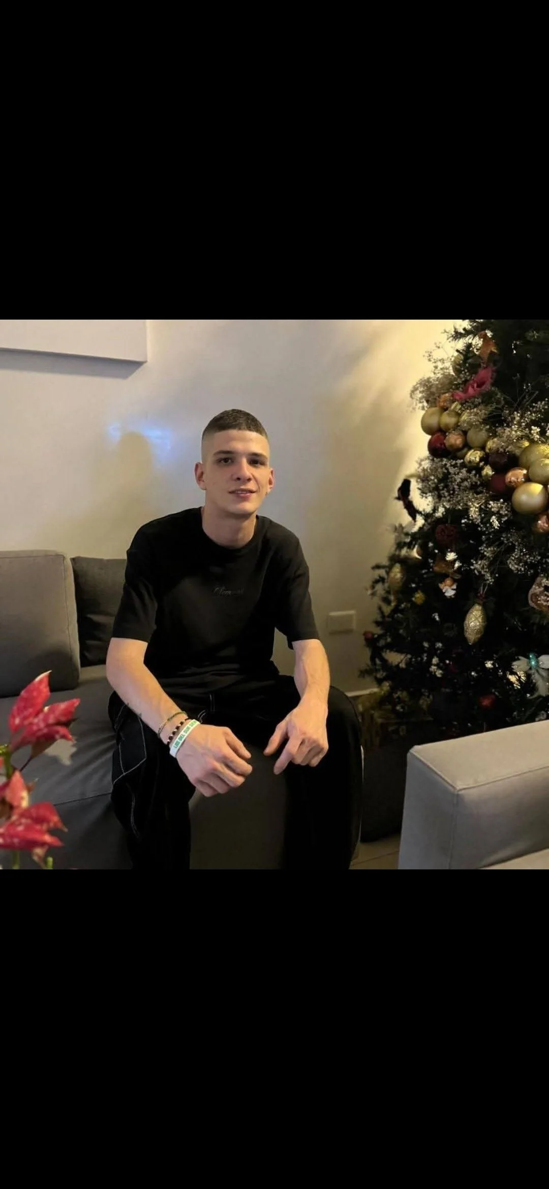 XXX Porn Photo of Nude simonbetancur854 5