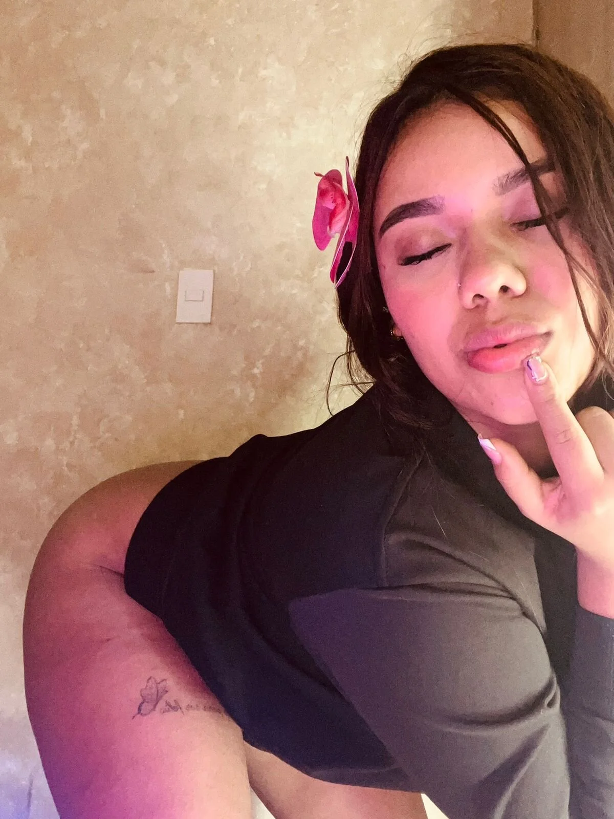 XXX Porn Photo of Nude amandacanelacm 22