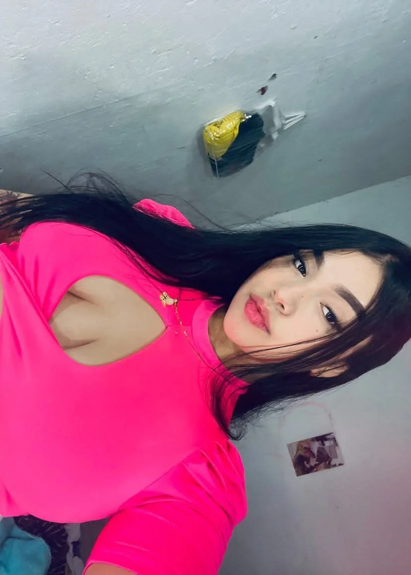 XXX Porn Photo of Nude missarabella18 12
