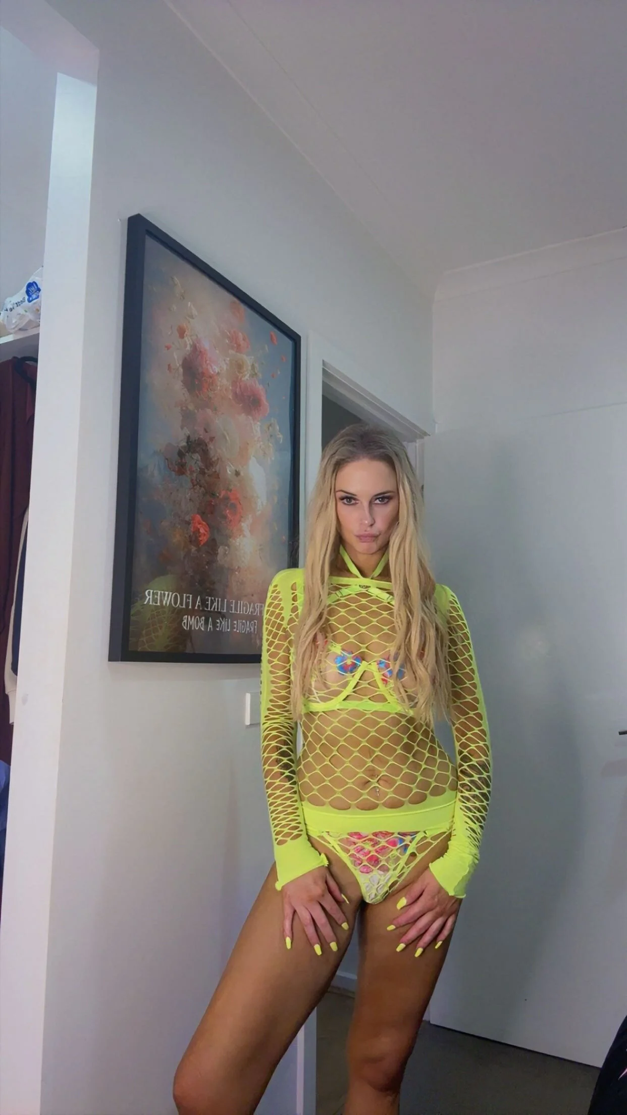 XXX Porn Photo of Nude Imyourgoodgirl69xo 21