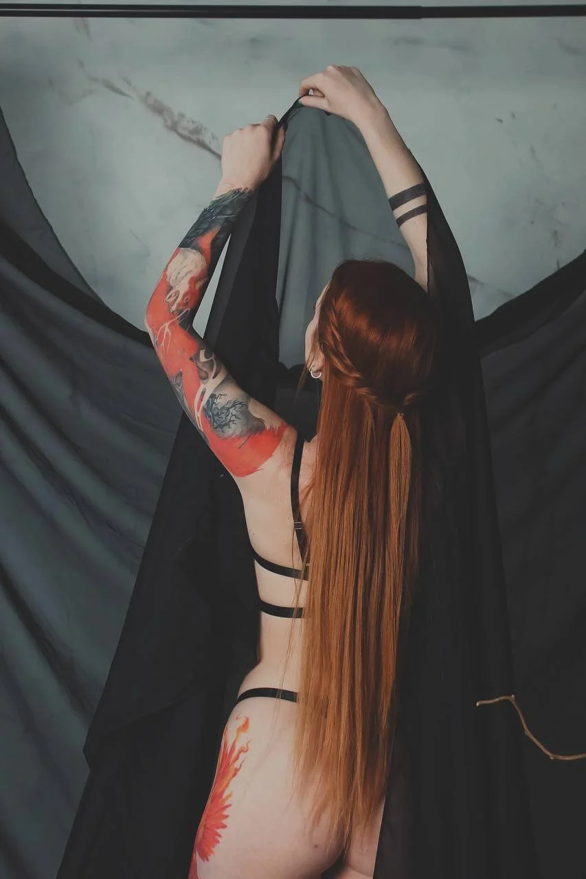 XXX Porn Photo of Nude Phoenix_Margo 29