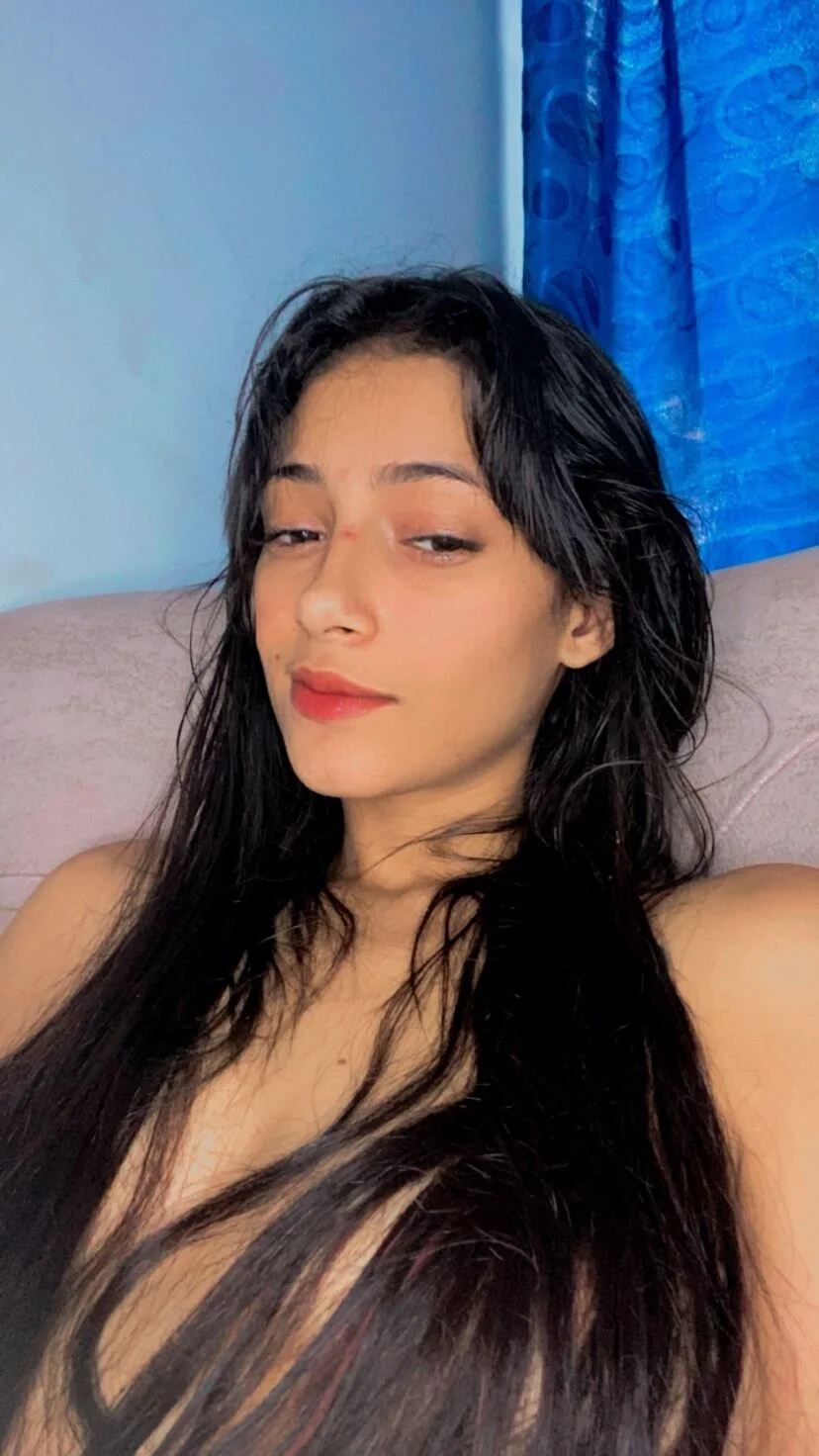 XXX Porn Photo of Nude LittleAngelx 2