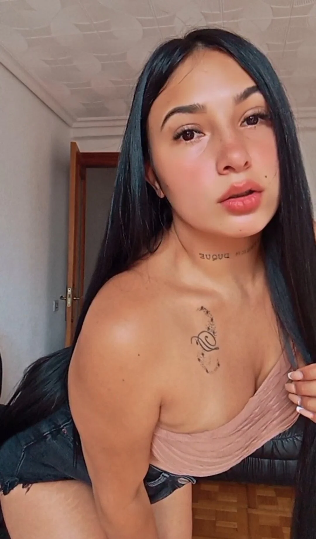 XXX Porn Photo of Nude Juanamd1 220