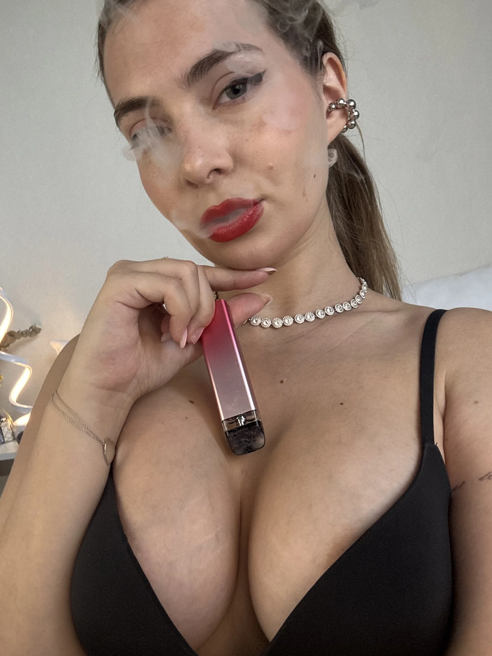 XXX Porn Photo of Nude chloi_hes 1