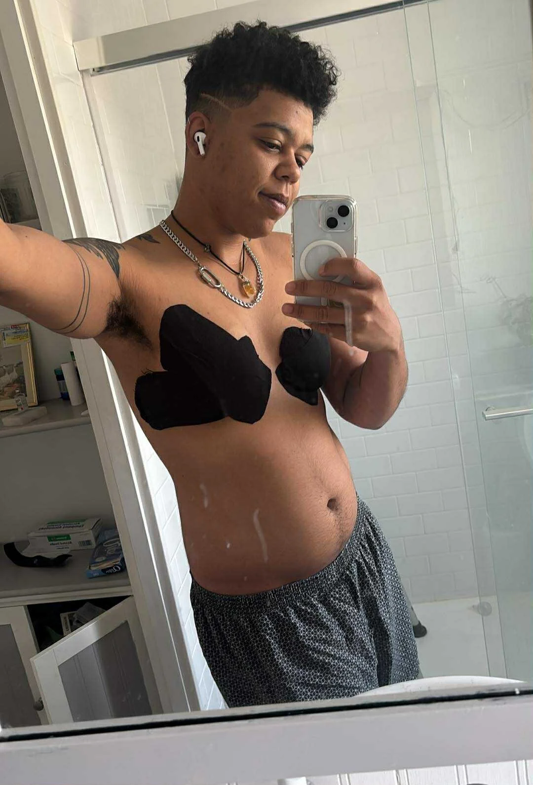 XXX Porn Photo of Nude goodboyremi 6