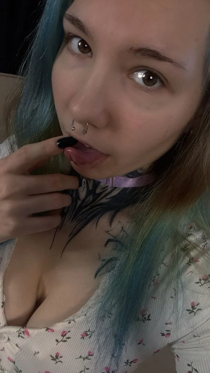 XXX Porn Photo of Nude RenVeyra 26