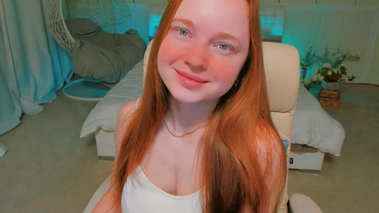 XXX Porn Photo of Nude MiaRedFox 7