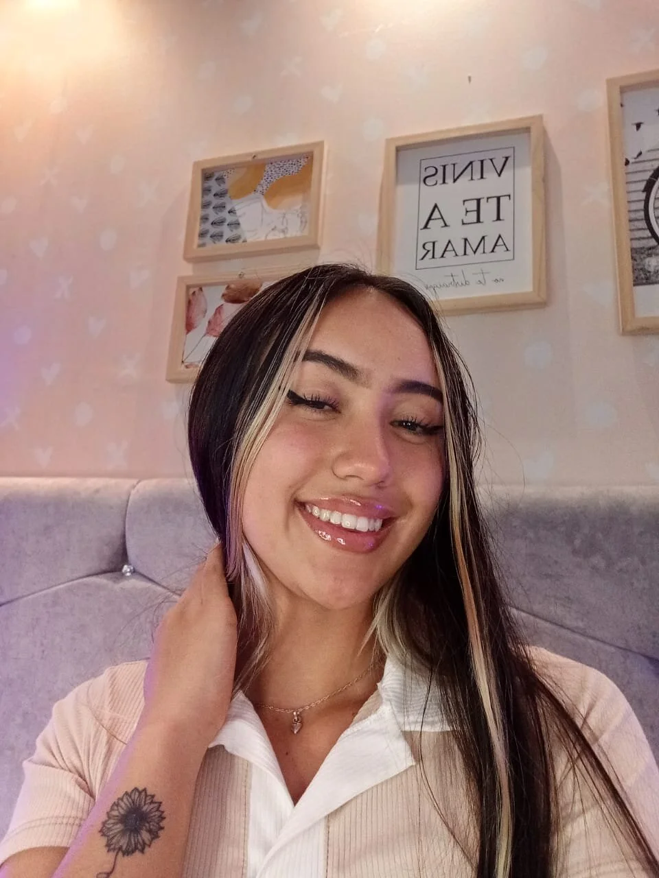 XXX Porn Photo of Nude liaa_18 18