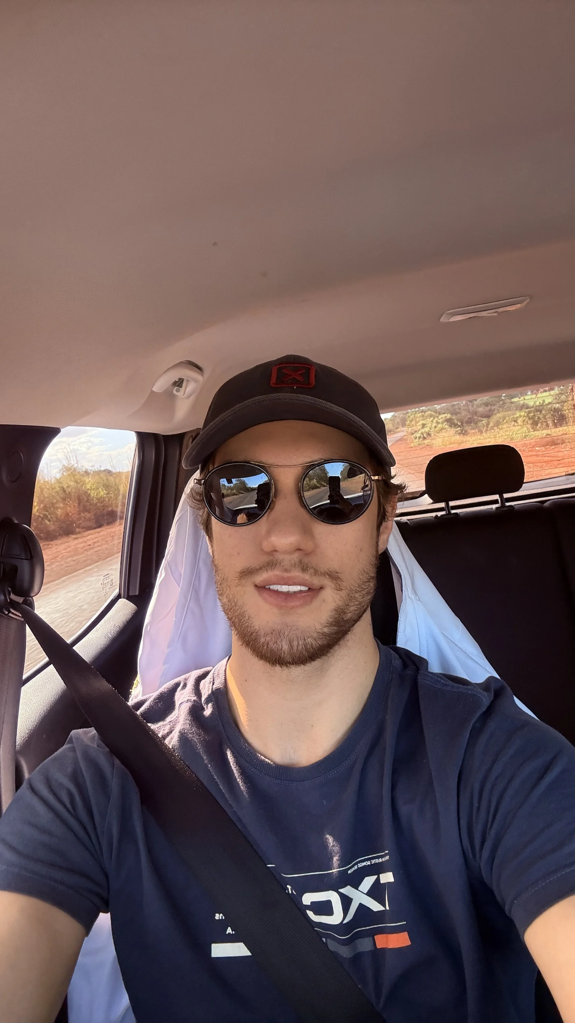 XXX Porn Photo of Nude Loirinho_mineiro 3