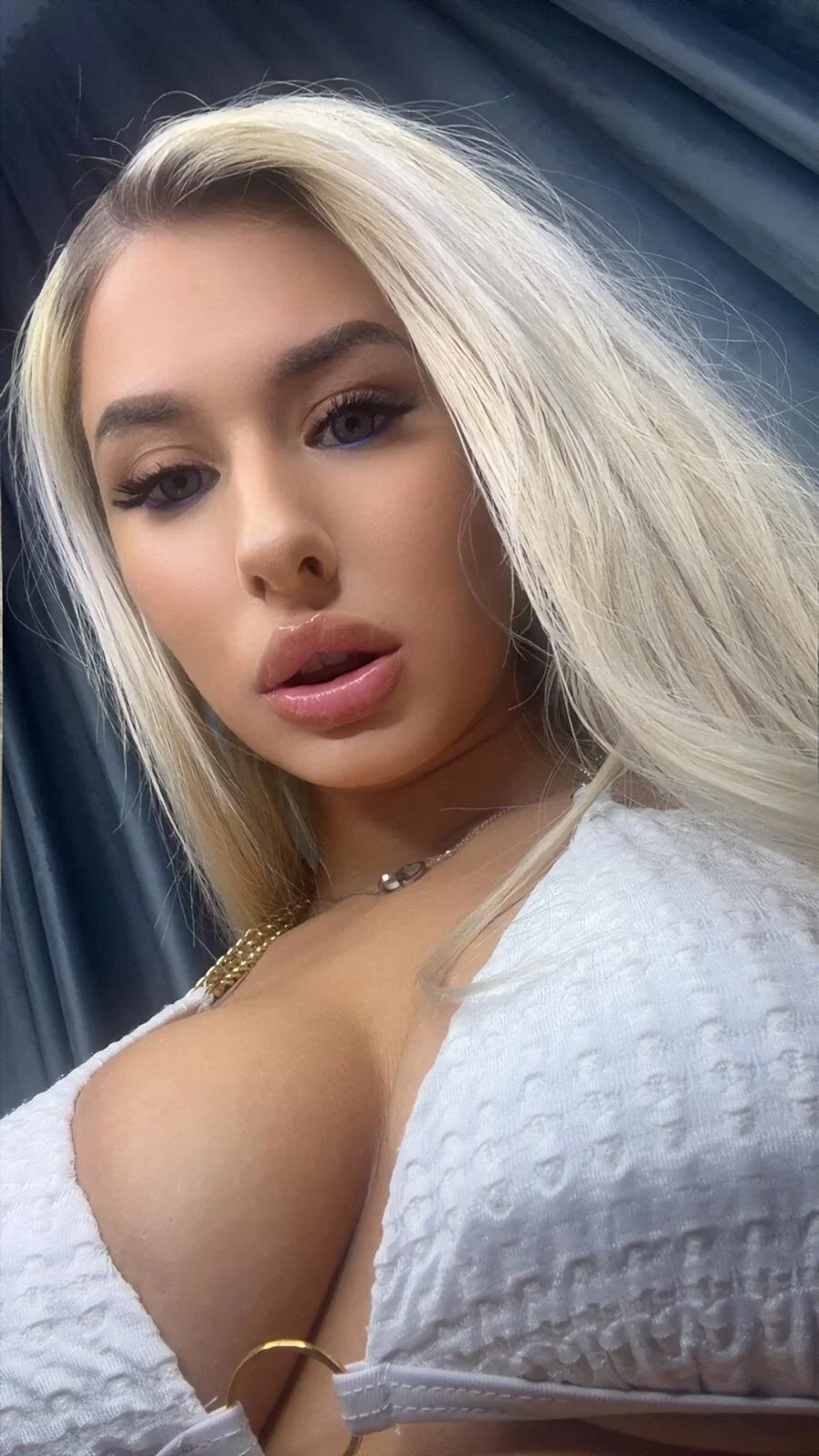 XXX Porn Photo of Nude JessyyJ 1