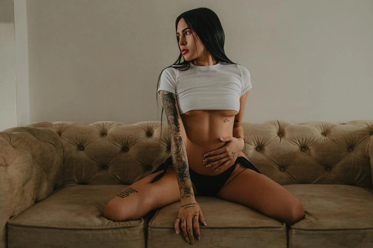 XXX Porn Photo of Nude linda-es 10