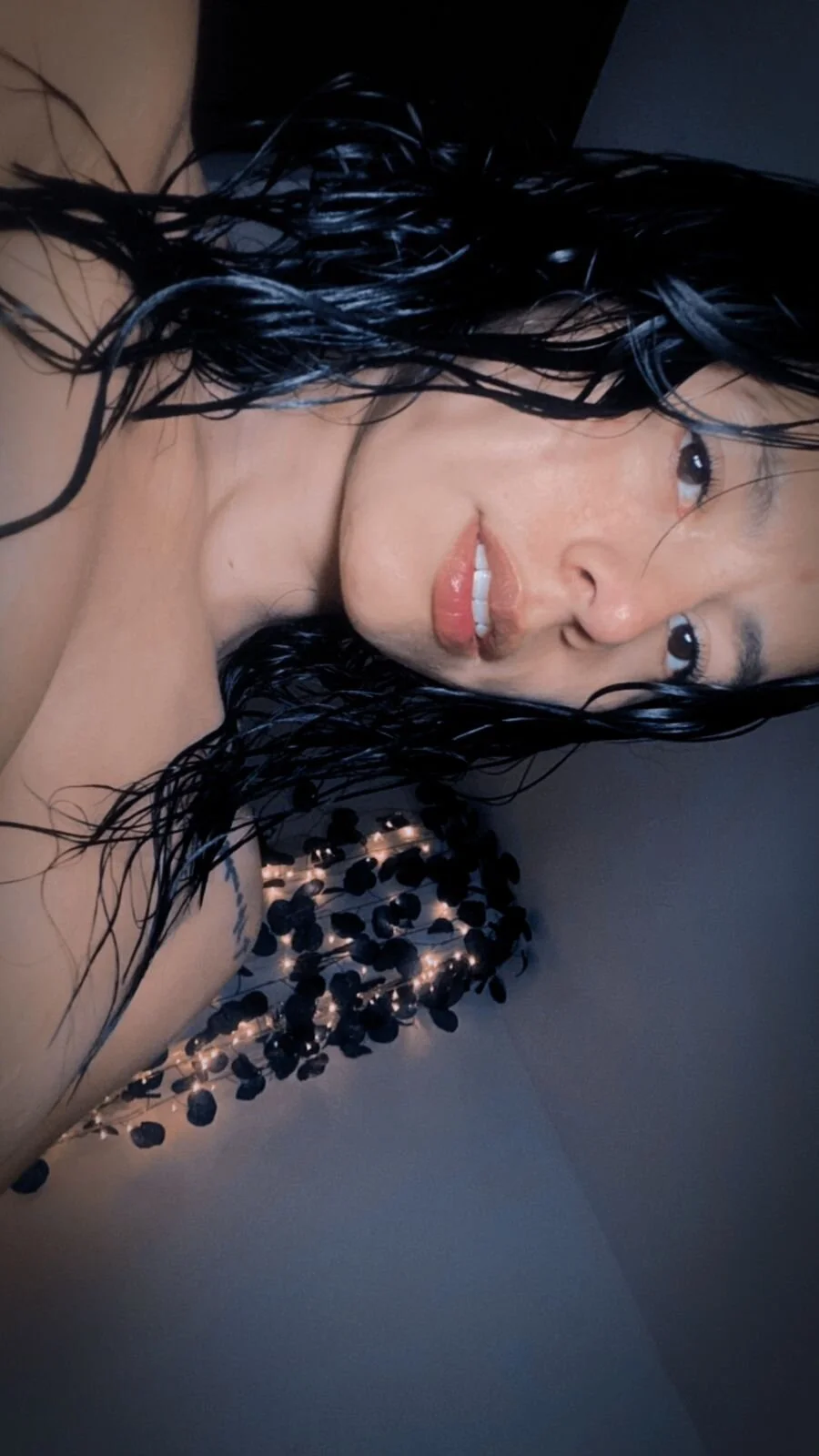XXX Porn Photo of Nude emillyhills 2