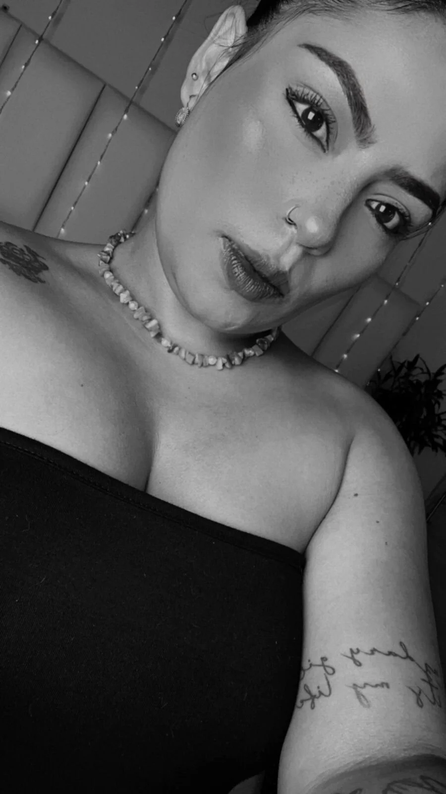 XXX Porn Photo of Nude kiana_cream 591