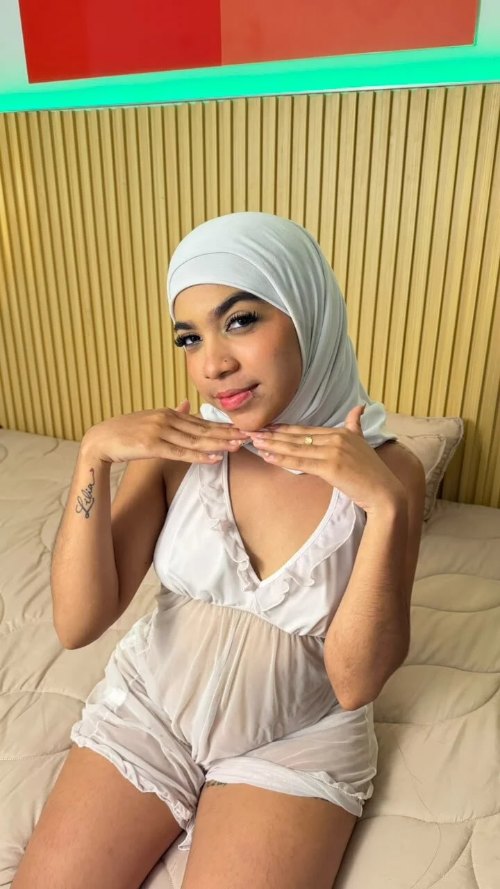 XXX Porn Photo of Nude AminaFlamee 1