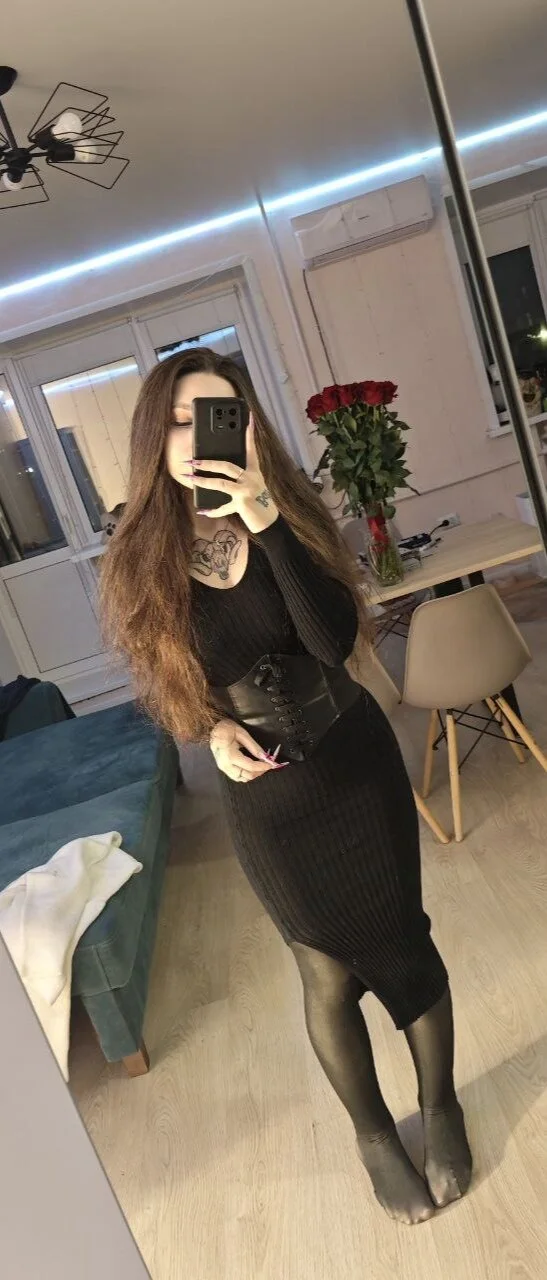 XXX Porn Photo of Nude Arya_Black 3