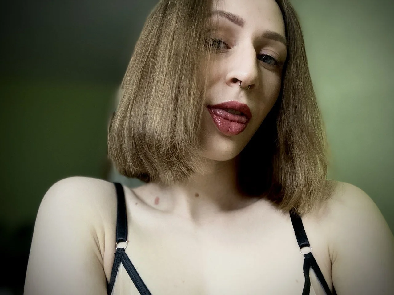 XXX Porn Photo of Nude OaklynDobson 12