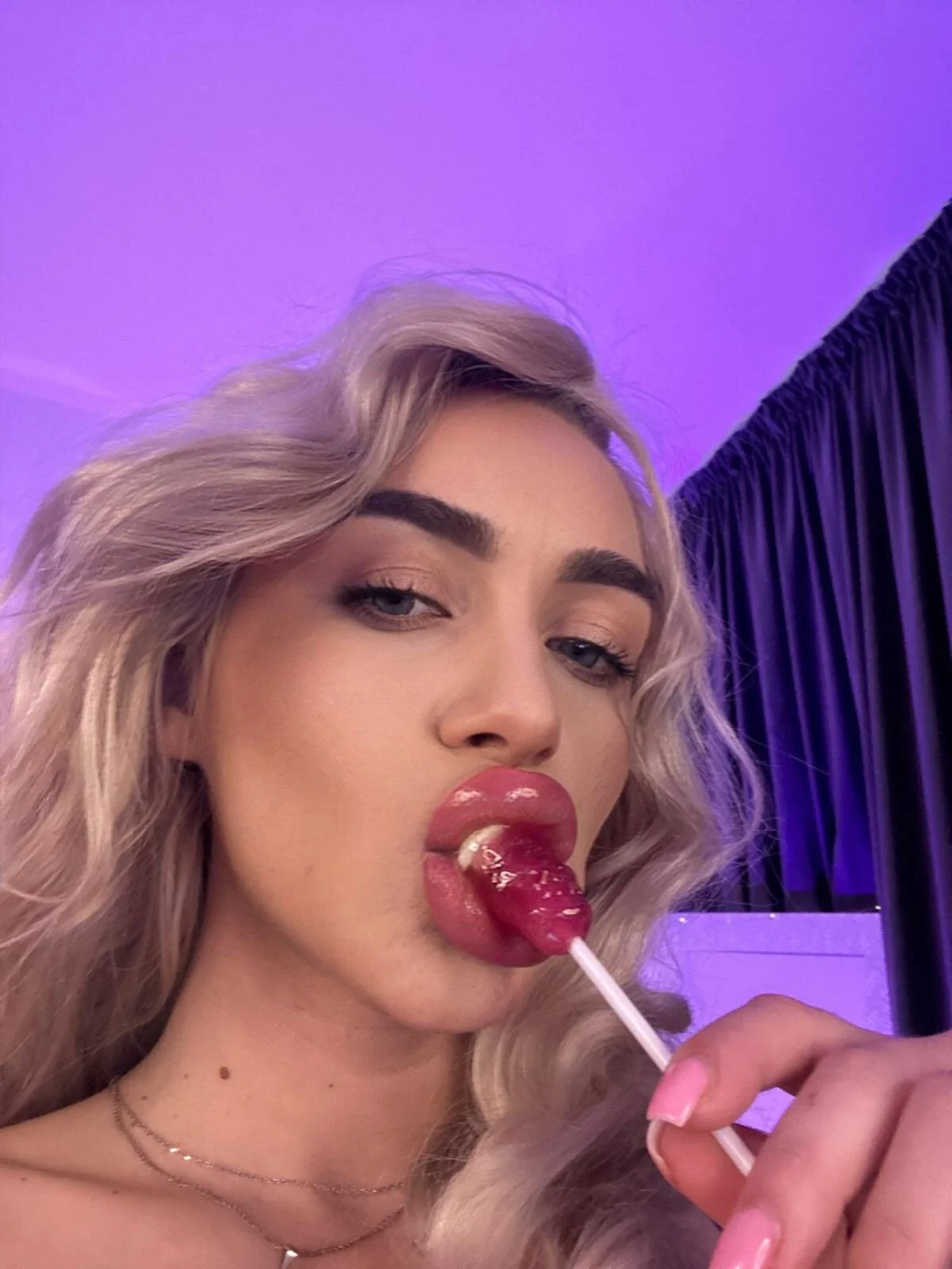XXX Porn Photo of Nude cute_blondiex 24