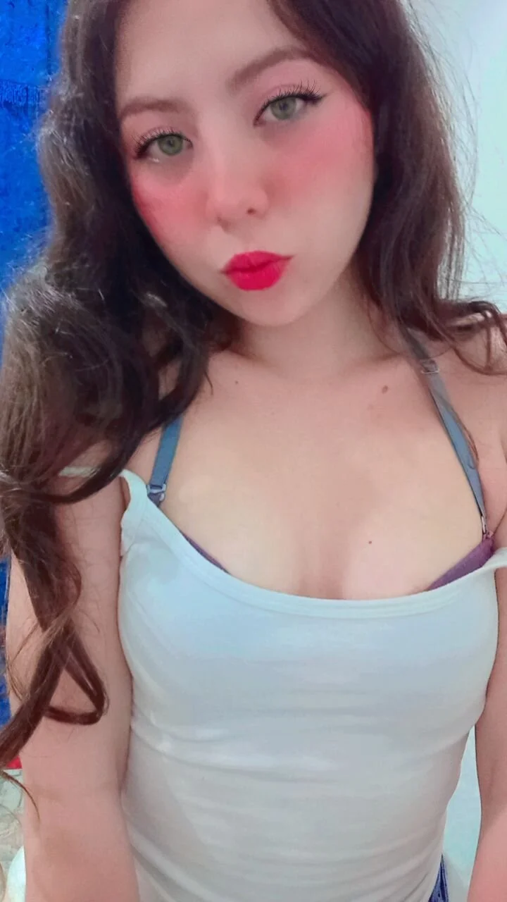 XXX Porn Photo of Nude PetiteIvoryQueen19 3