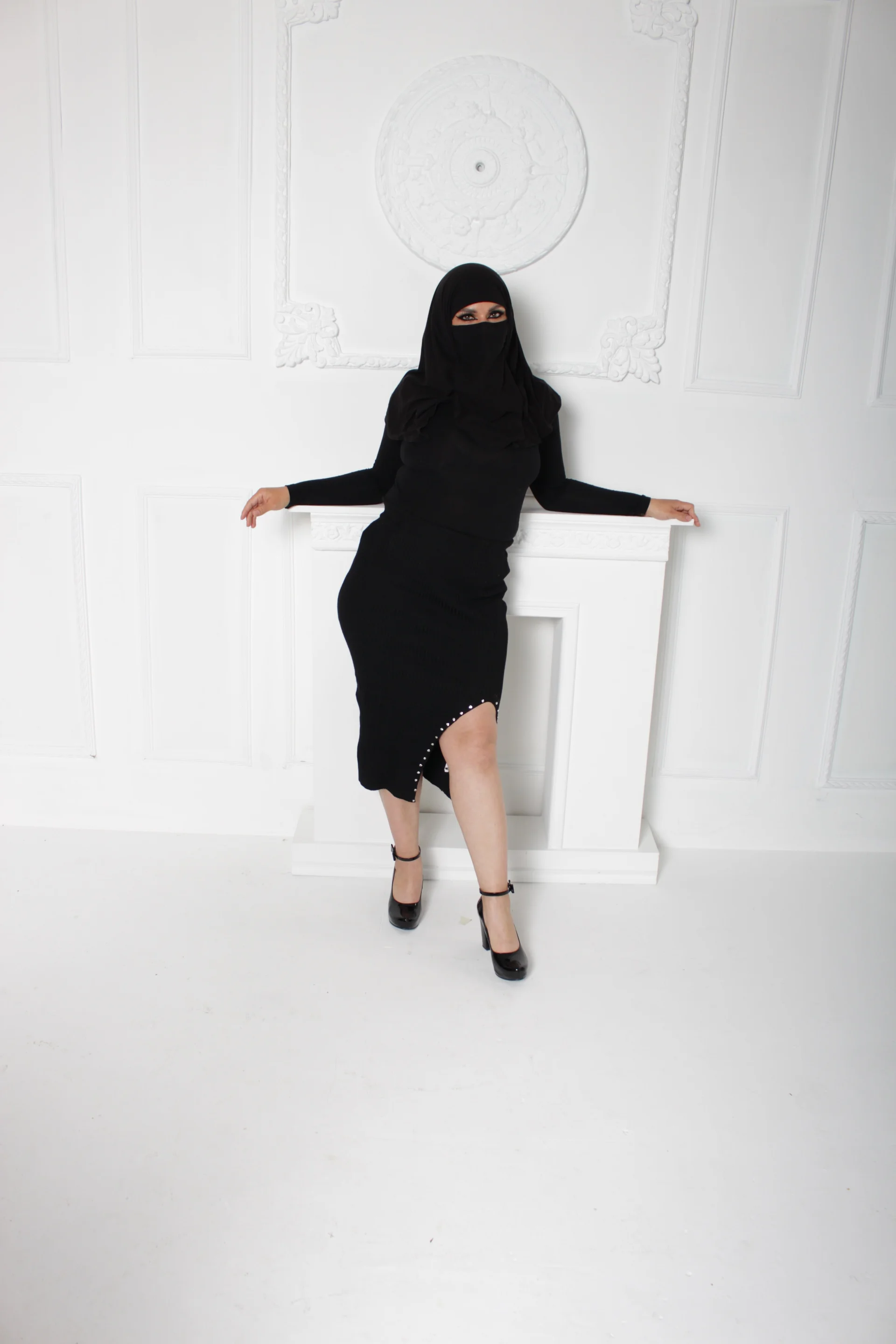 XXX Porn Photo of Nude evelyn__salah 16