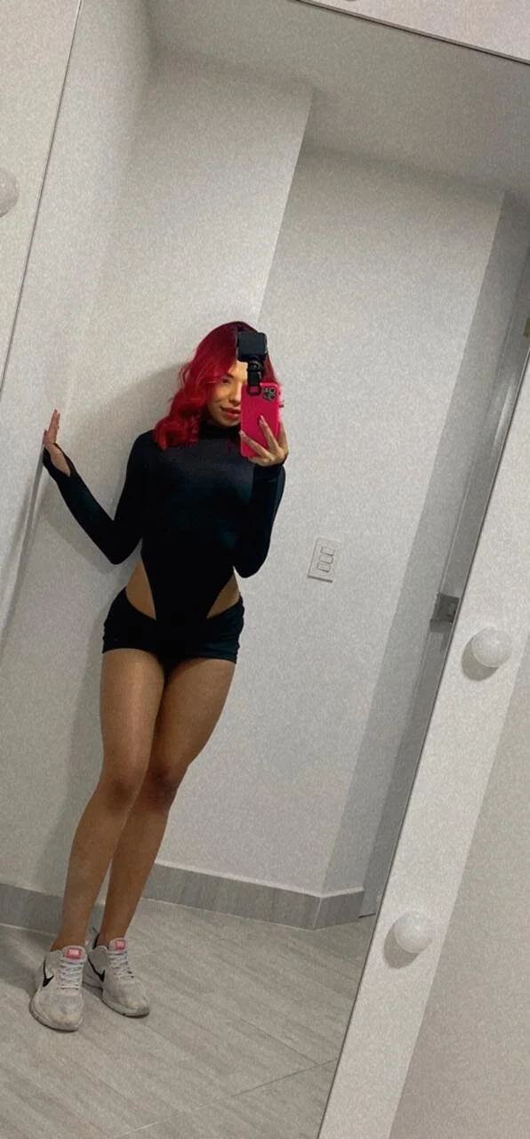 XXX Porn Photo of Nude Emmily_Savage 58