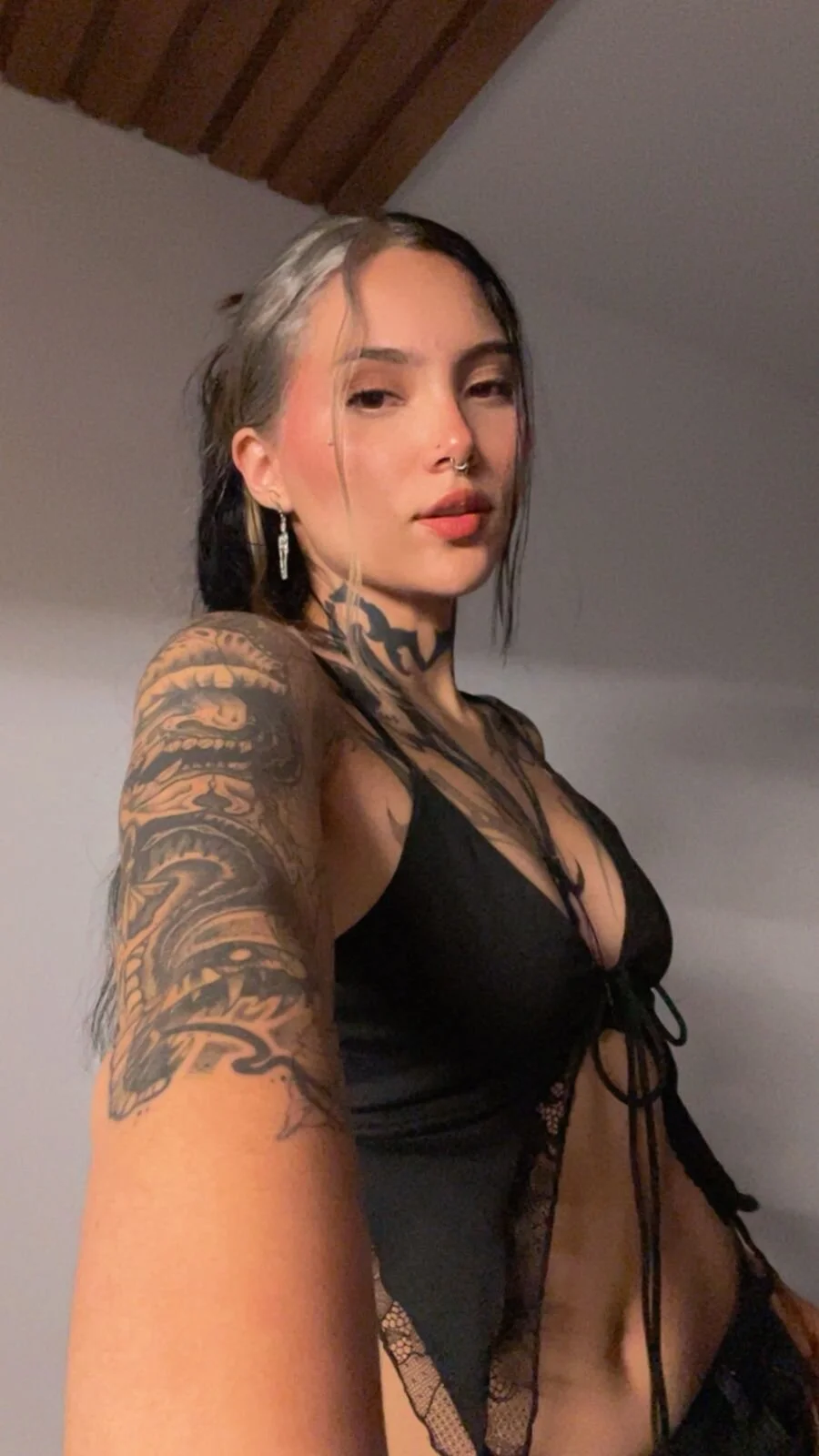 XXX Porn Photo of Nude sara_queen10 2