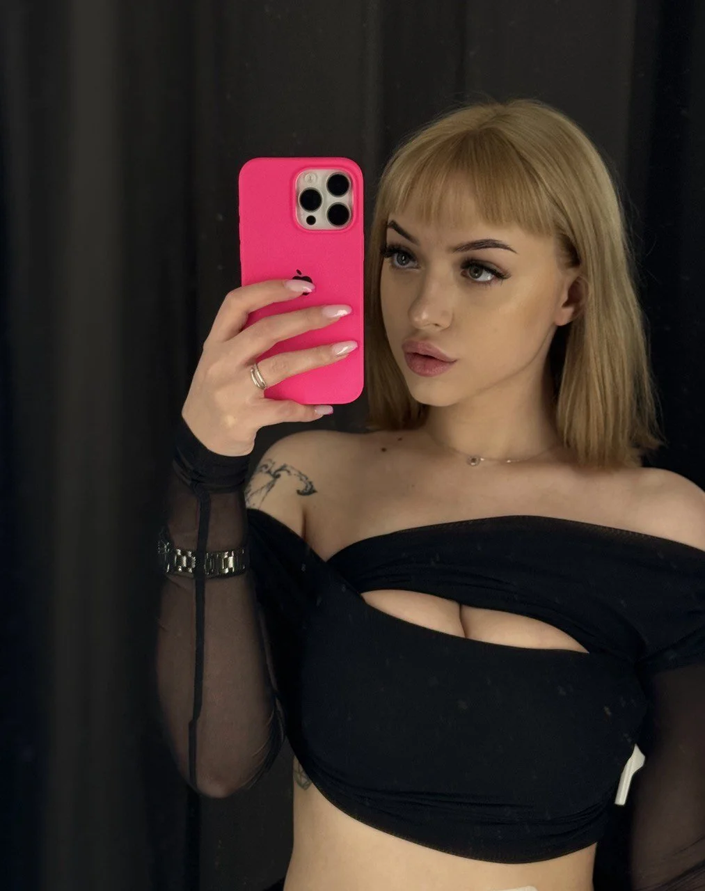 XXX Porn Photo of Nude KateDolphin 98