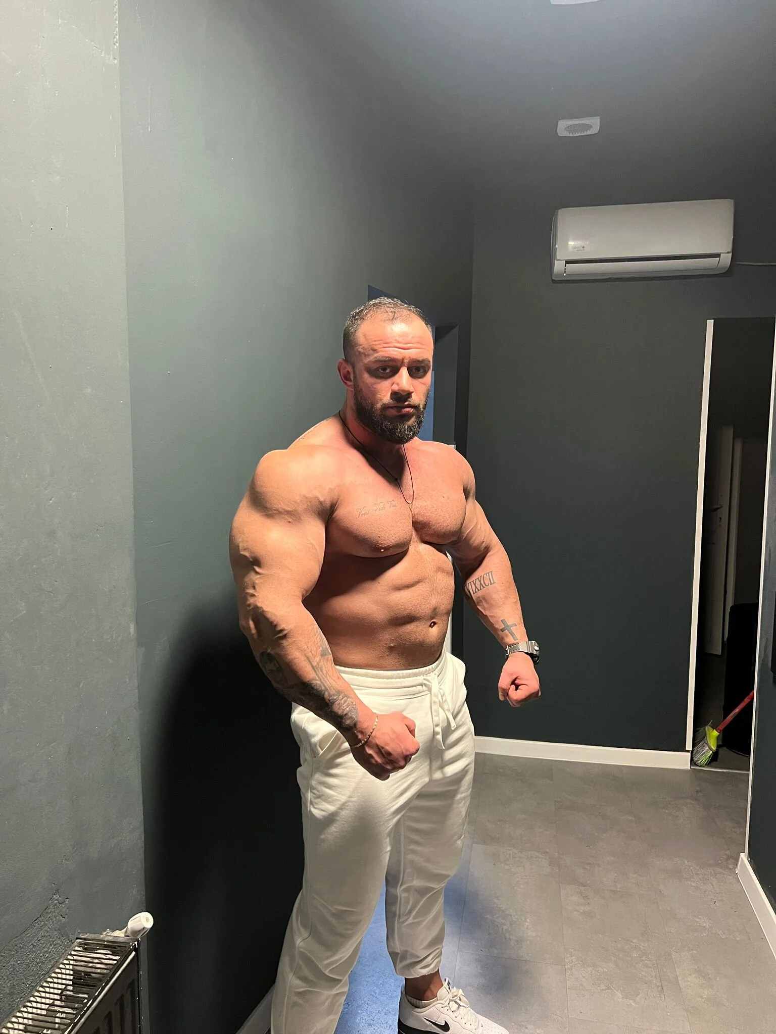 XXX Porn Photo of Nude RickyMiami1 4