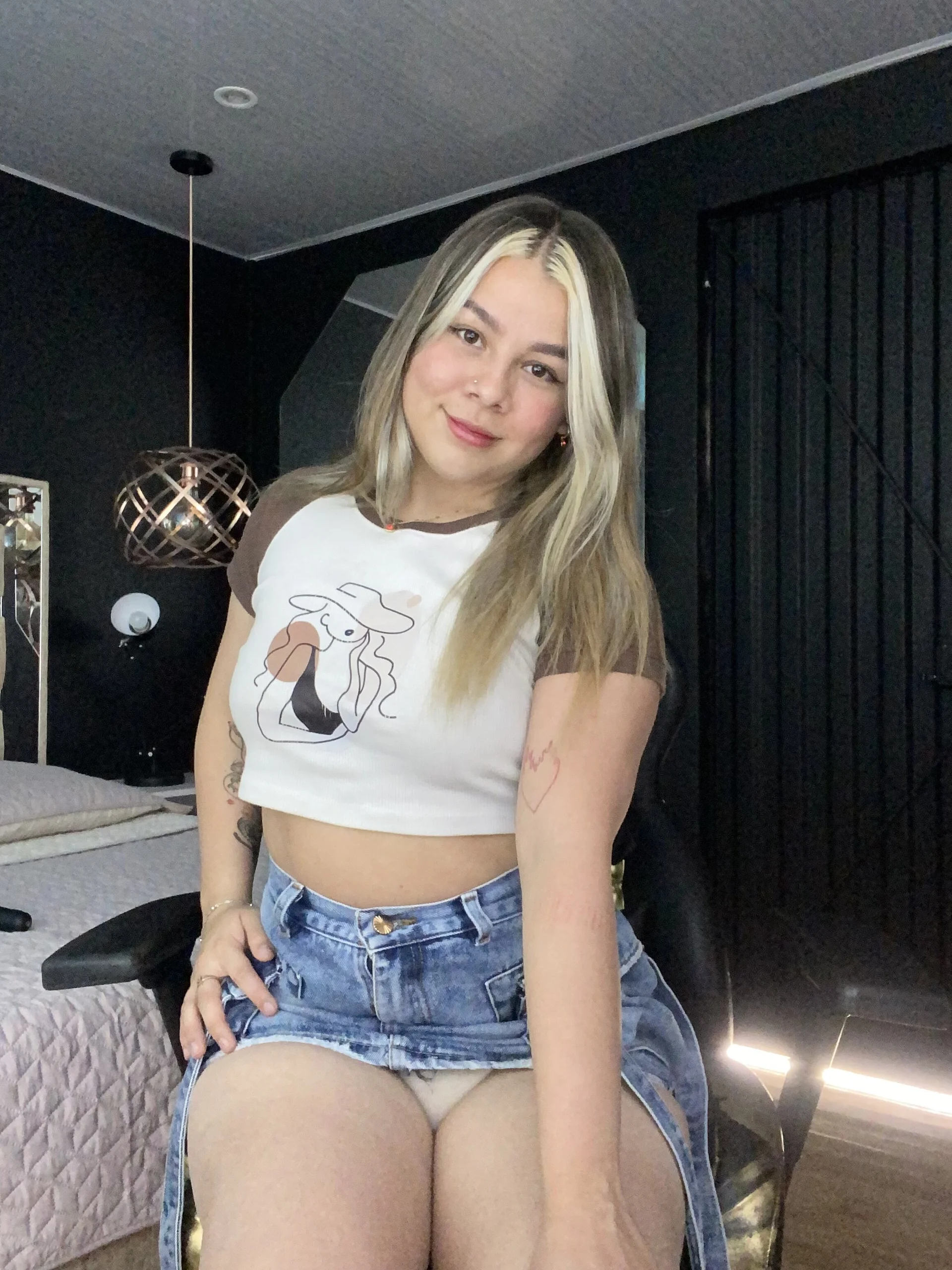XXX Porn Photo of Nude little_tifanny82 15