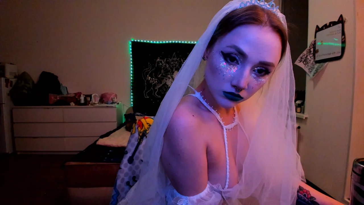XXX Porn Photo of Nude YourDyingBride 43