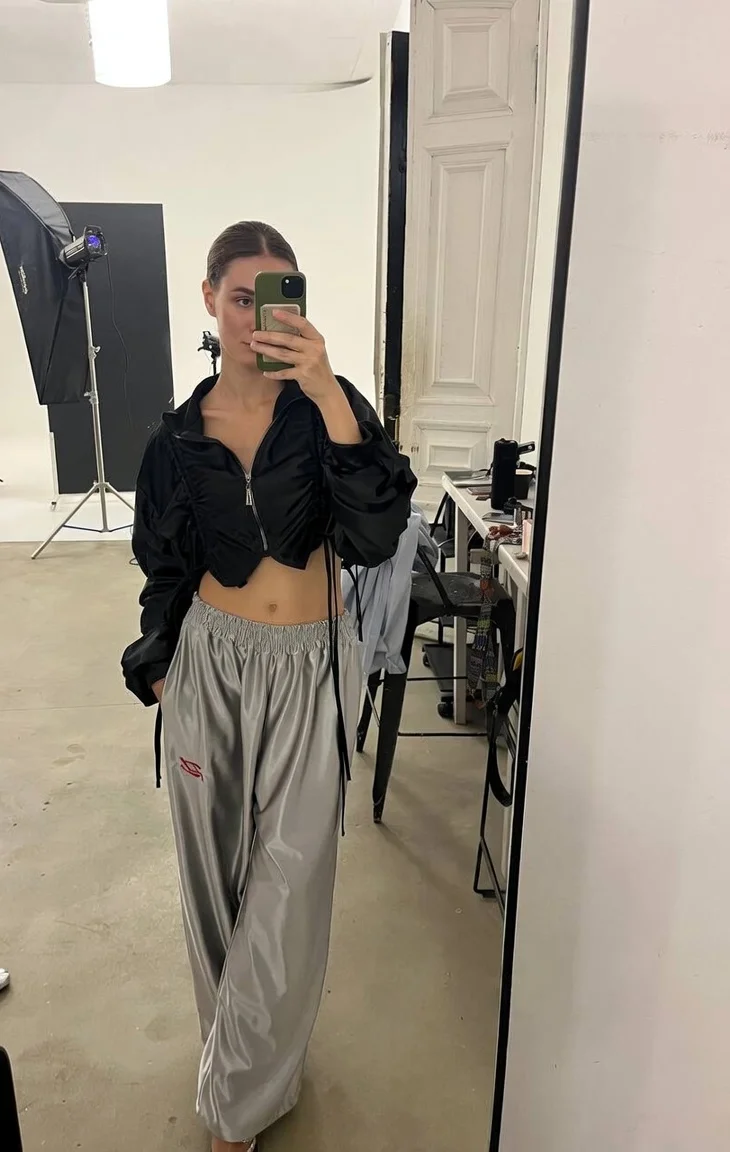 XXX Porn Photo of Nude kris_liss 3