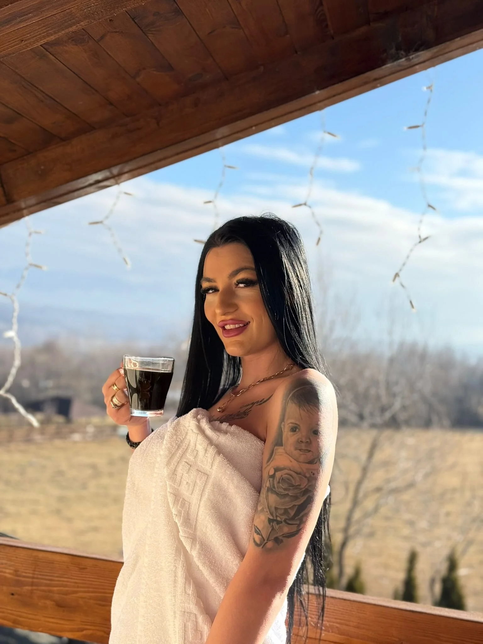 XXX Porn Photo of Nude arianatattoos 28