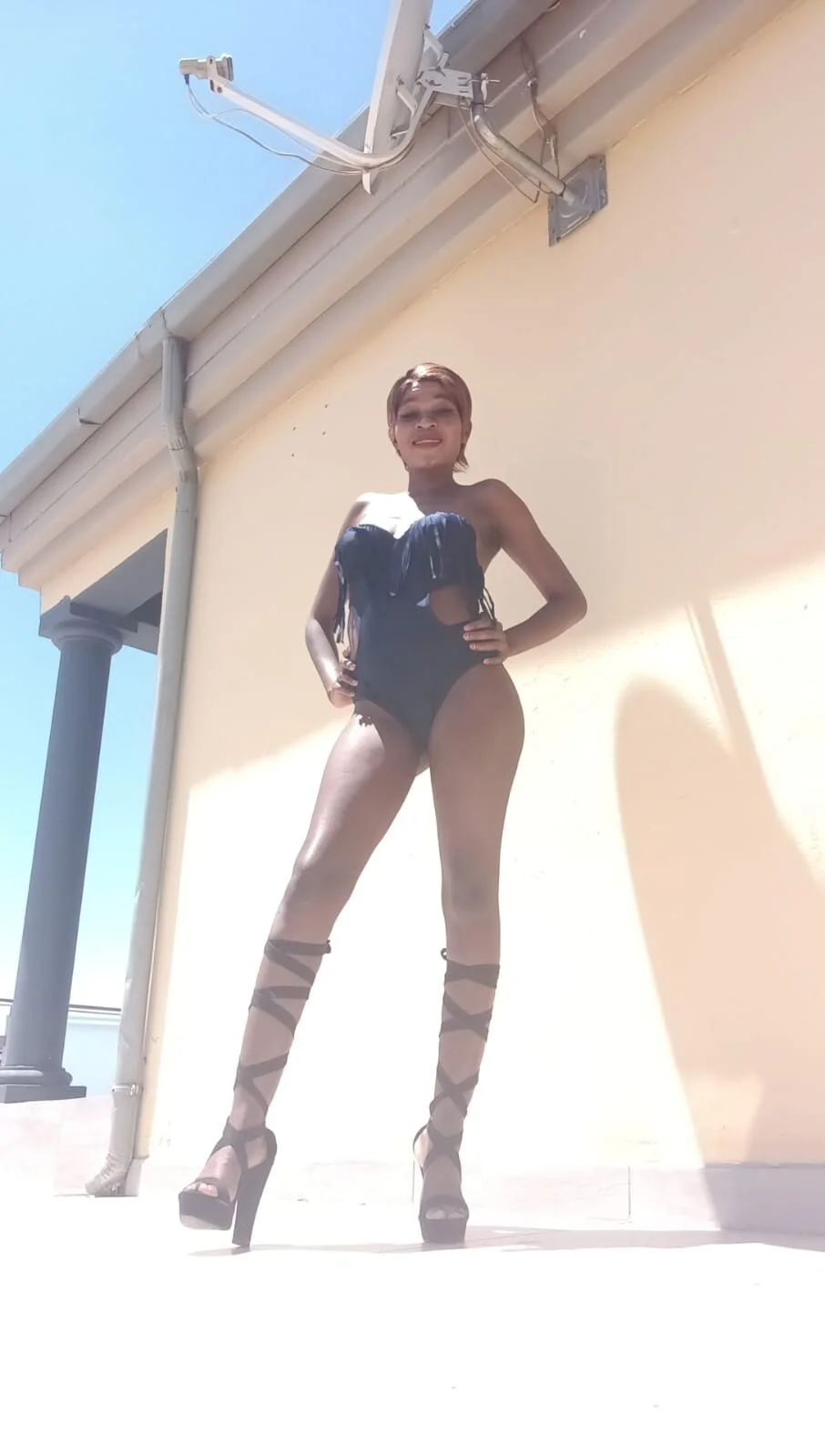 XXX Porn Photo of Nude QUEENASHxXx 1